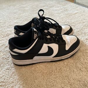 Women Nike Dunk “low” black and white, size 8.5 US